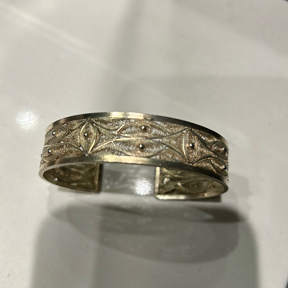Silver bracelet